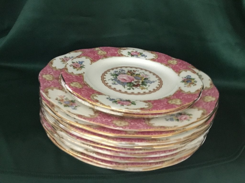 Royal Albert LADY CARLYLE GEBRUIKTE BORDEN   € 100,00, Antiek en Kunst, Ophalen of Verzenden