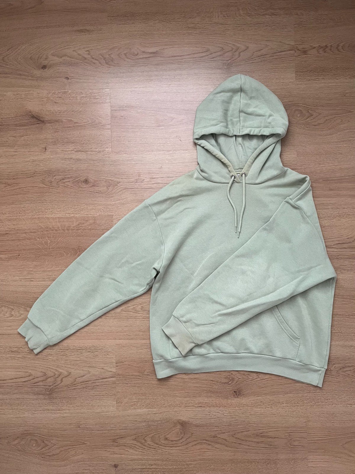 Hoodie groen Monki maat S, Kleding | Dames, Verzenden, Gedragen, Maat 36 (S), Groen