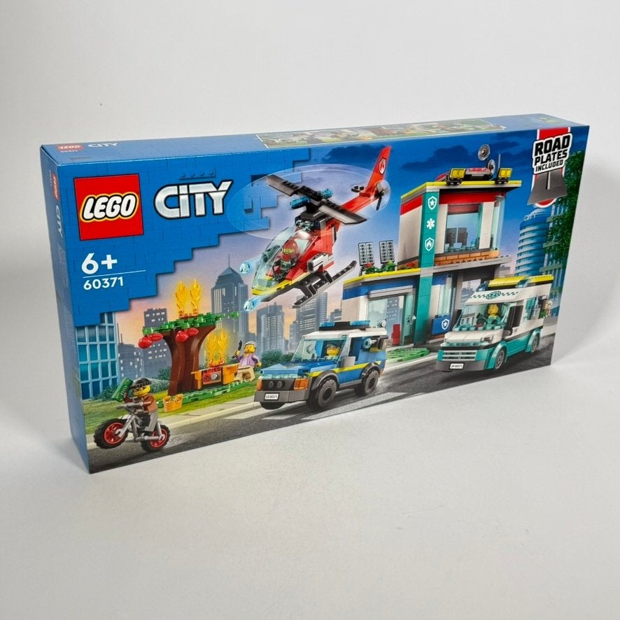 LEGO City 60371 Hulpdiensten Hoofdkwartier – Nieuw