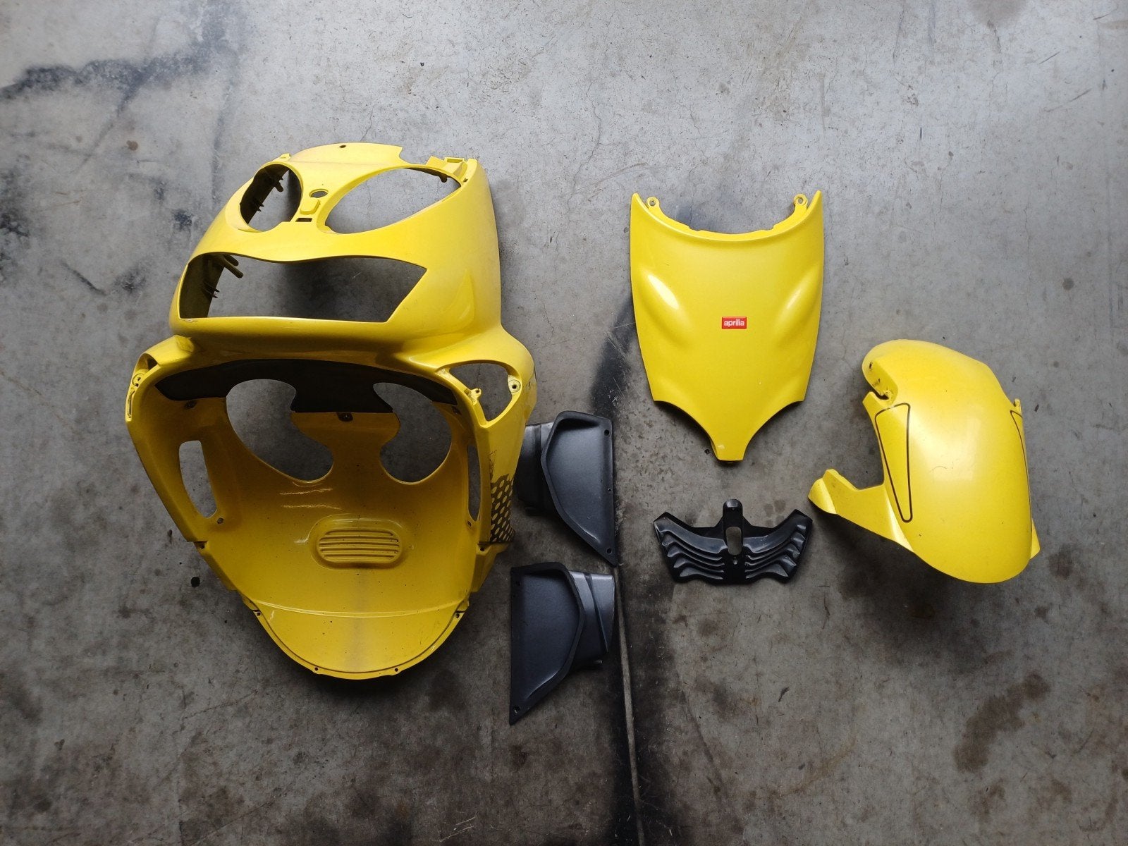 Aprilia SR50 Kappenset Chrome Yellow, Ophalen, Gebruikt, Kap, Aprilia