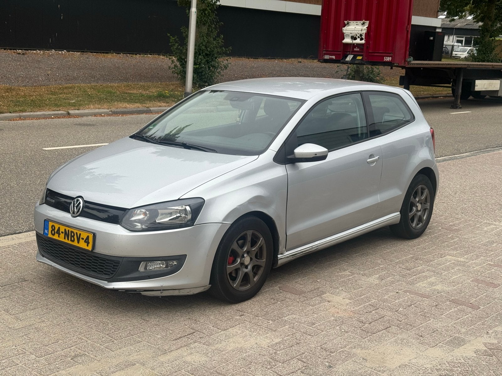 Volkswagen Polo 1.2 TDI 75PK 5D Bluemotion 2010 Grijs, Auto's, Voorwielaandrijving, 74 pk, 1199 cc, 96 €/maand