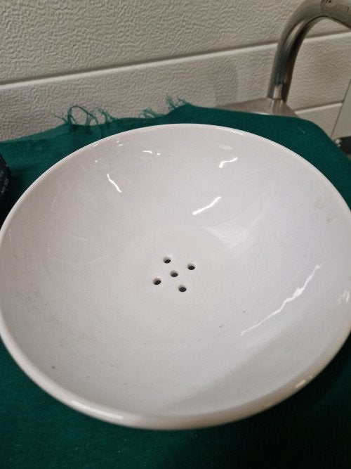 Lekschaal wit aardewerk, Antiek en Kunst, Ophalen of Verzenden