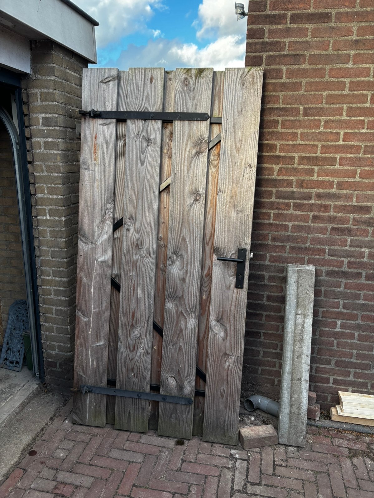 Douglas poortdeur 98x205 cm incl slot, Tuin en Terras, 1 tot 2 meter, Minder dan 3 meter, Ophalen of Verzenden, Zo goed als nieuw