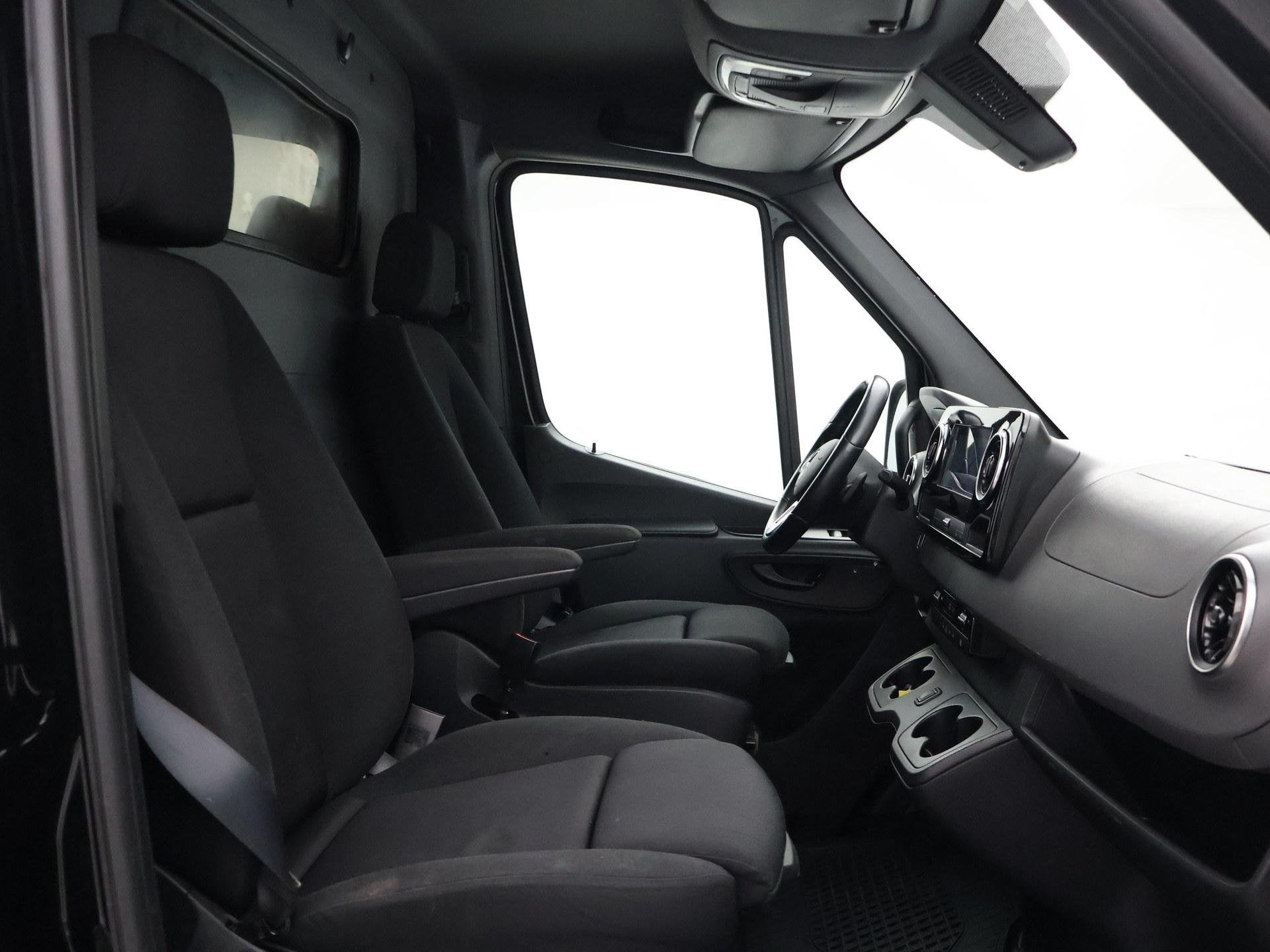 Mercedes-Benz Sprinter 319 3.0 CDI V6 190 PK L2H1 + LUCHTVER, Automaat, Gebruikt, Euro 6, 2987 cc
