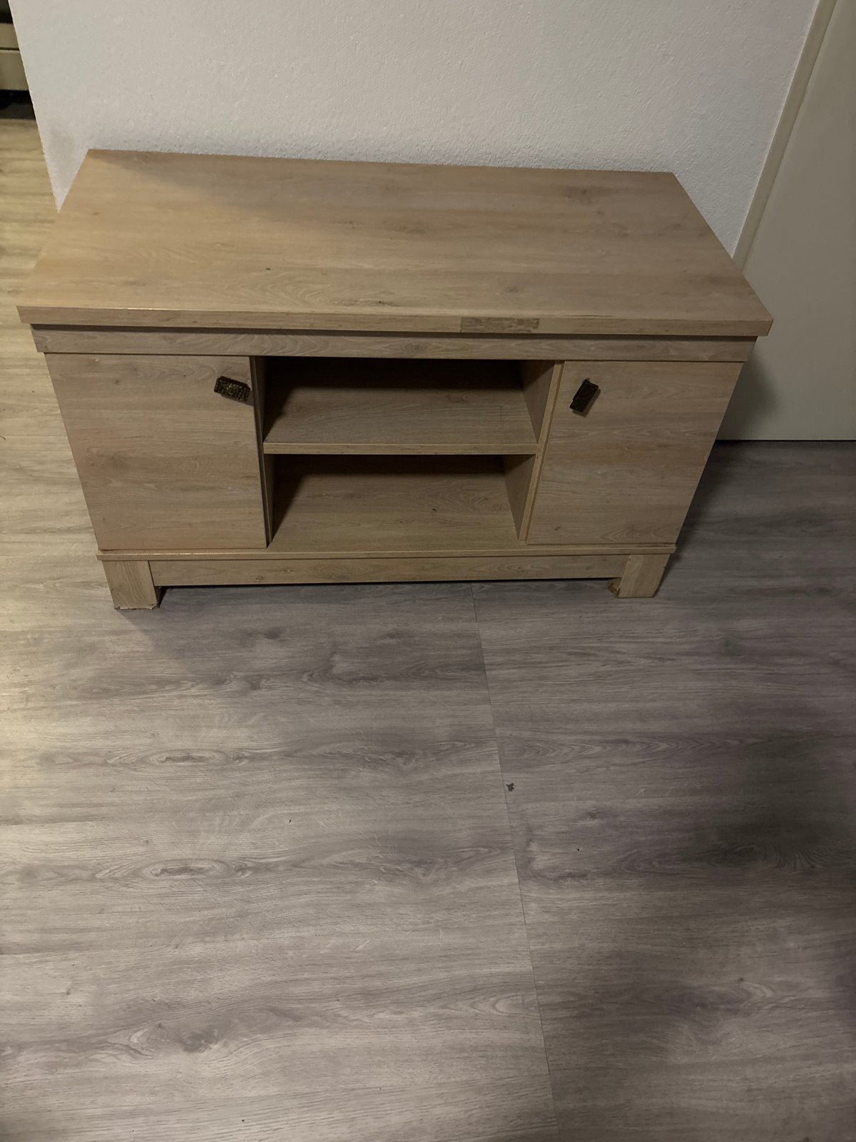 Houten TV-meubel met opbergruimte, Gebruikt, 100 tot 150 cm, Ophalen of Verzenden, Minder dan 100 cm