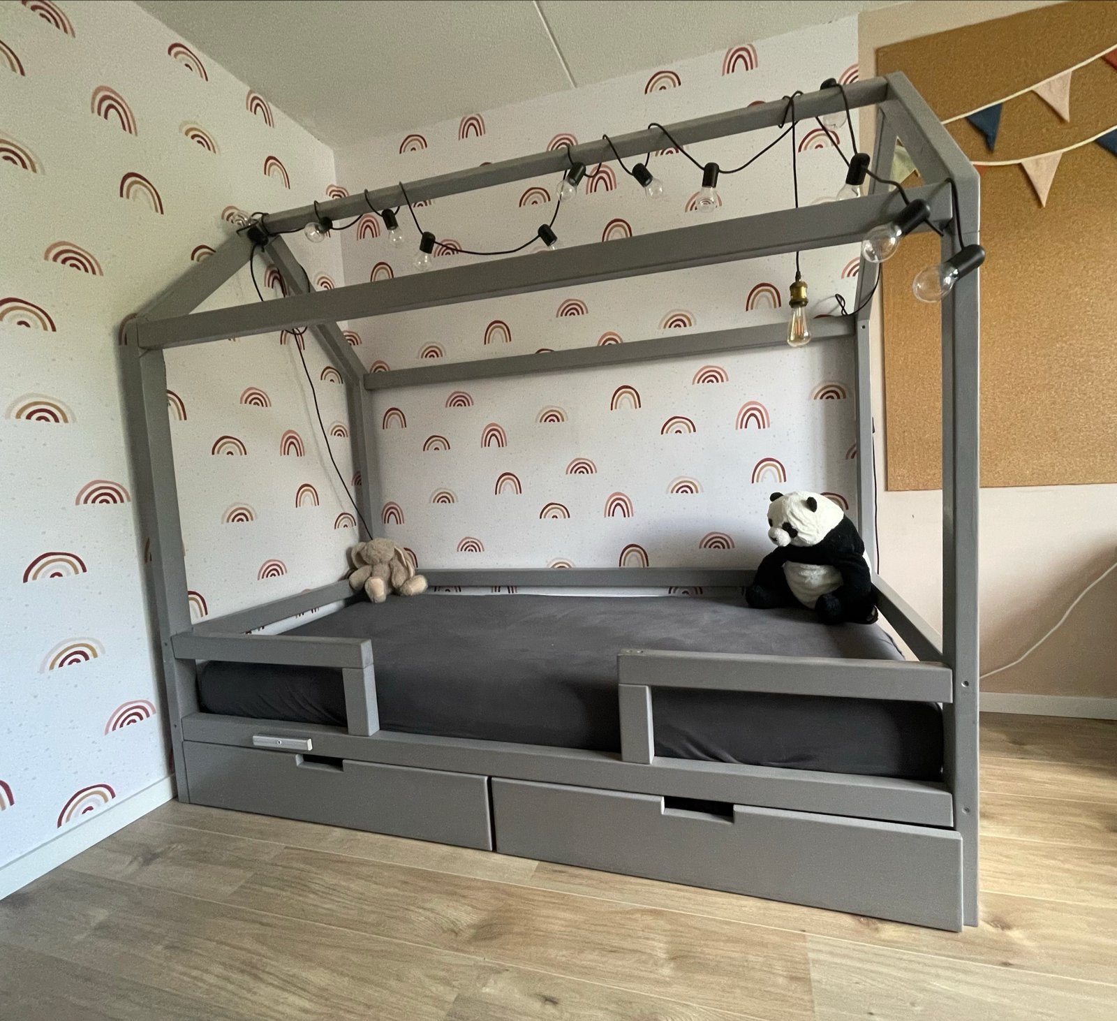 Stoer huisbed met opberglades - 210x100x190 cm, Kinderen en Baby's, Kinderkamer | Bedden, Ophalen of Verzenden, Gebruikt, 180 cm of meer