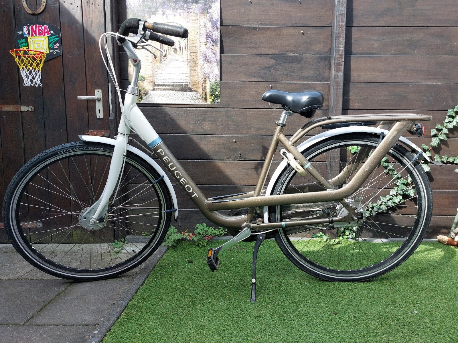 Peugeot mama fiets 28 inch, Fietsen en Brommers, Fietsen | Dames | Moederfietsen, Ophalen, 0 zitjes, Gebruikt, Overige merken