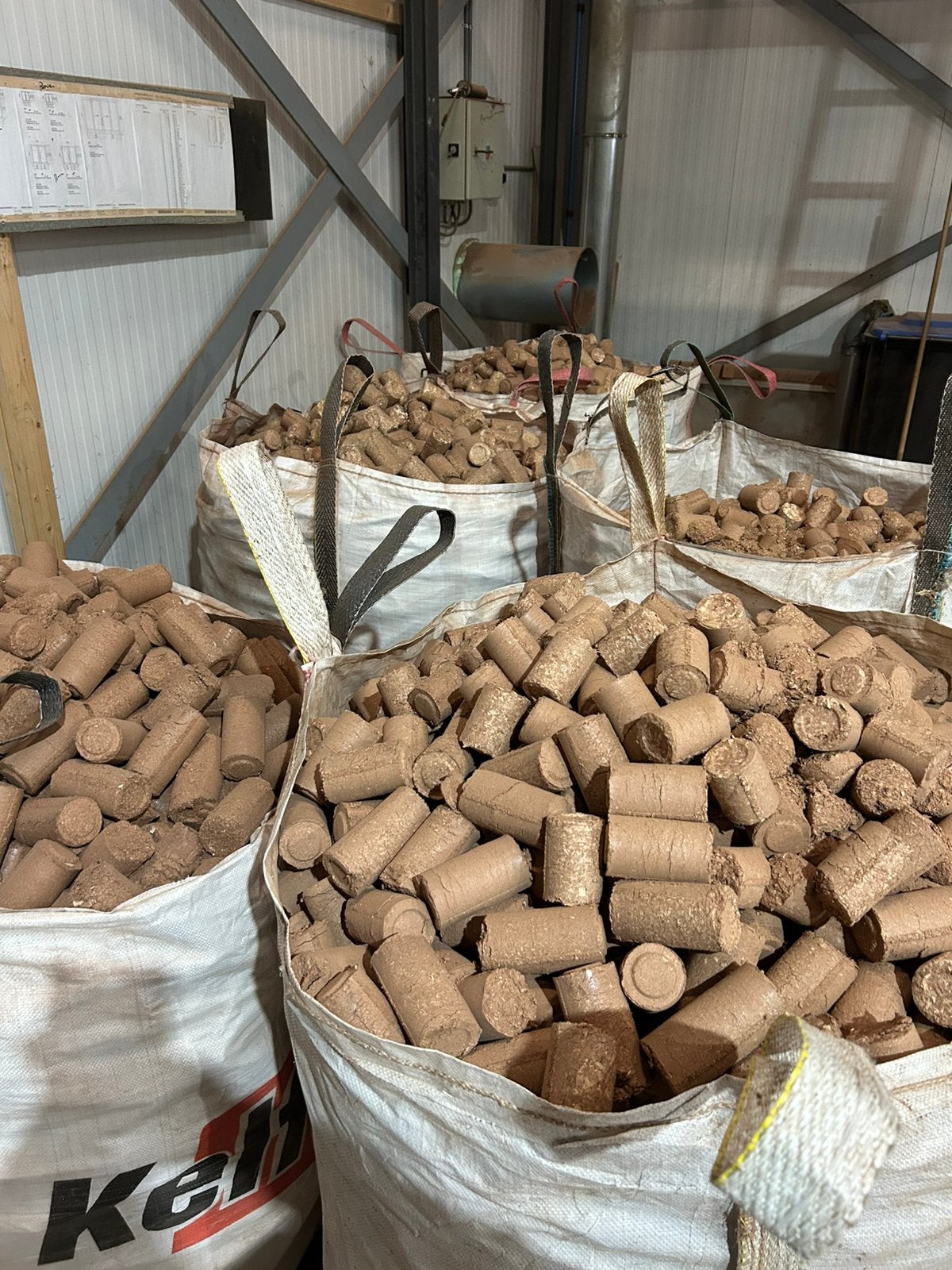 Brikketten hardhout, Tuin en Terras, Haardhout, Minder dan 3 m³, Ophalen