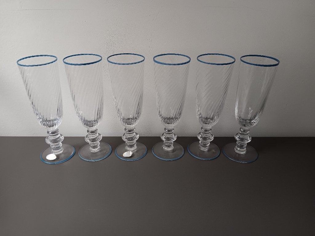 Set van 6 glazen op voet met blauwe rand, Huis en Inrichting, Glas of Glazen, Gebruikt, Ophalen of Verzenden, Glas