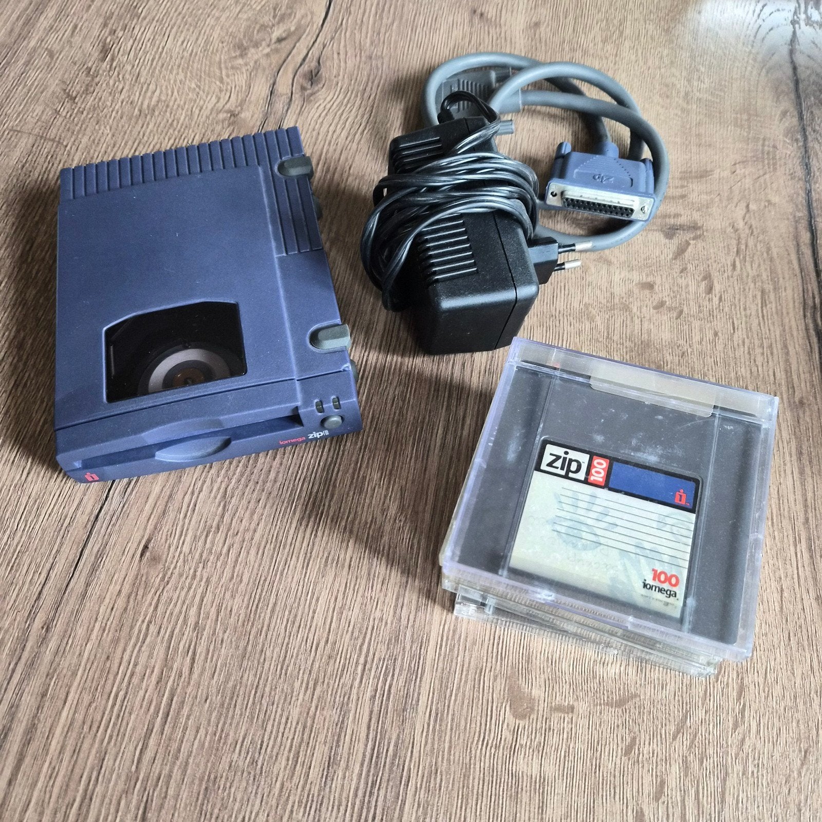 Iomega Zip Drive met 5 Zip Disks - Extern, Computers en Software, Ophalen of Verzenden