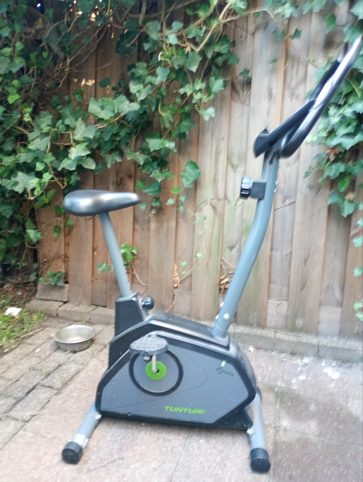 Tunturi Hometrainer zo goed als nieuw, Ophalen, Zo goed als nieuw, Metaal, Benen