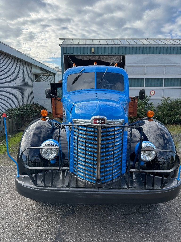Oldtimer vrachtwagen, Overige merken, Achterwielaandrijving, Zwart, Blauw