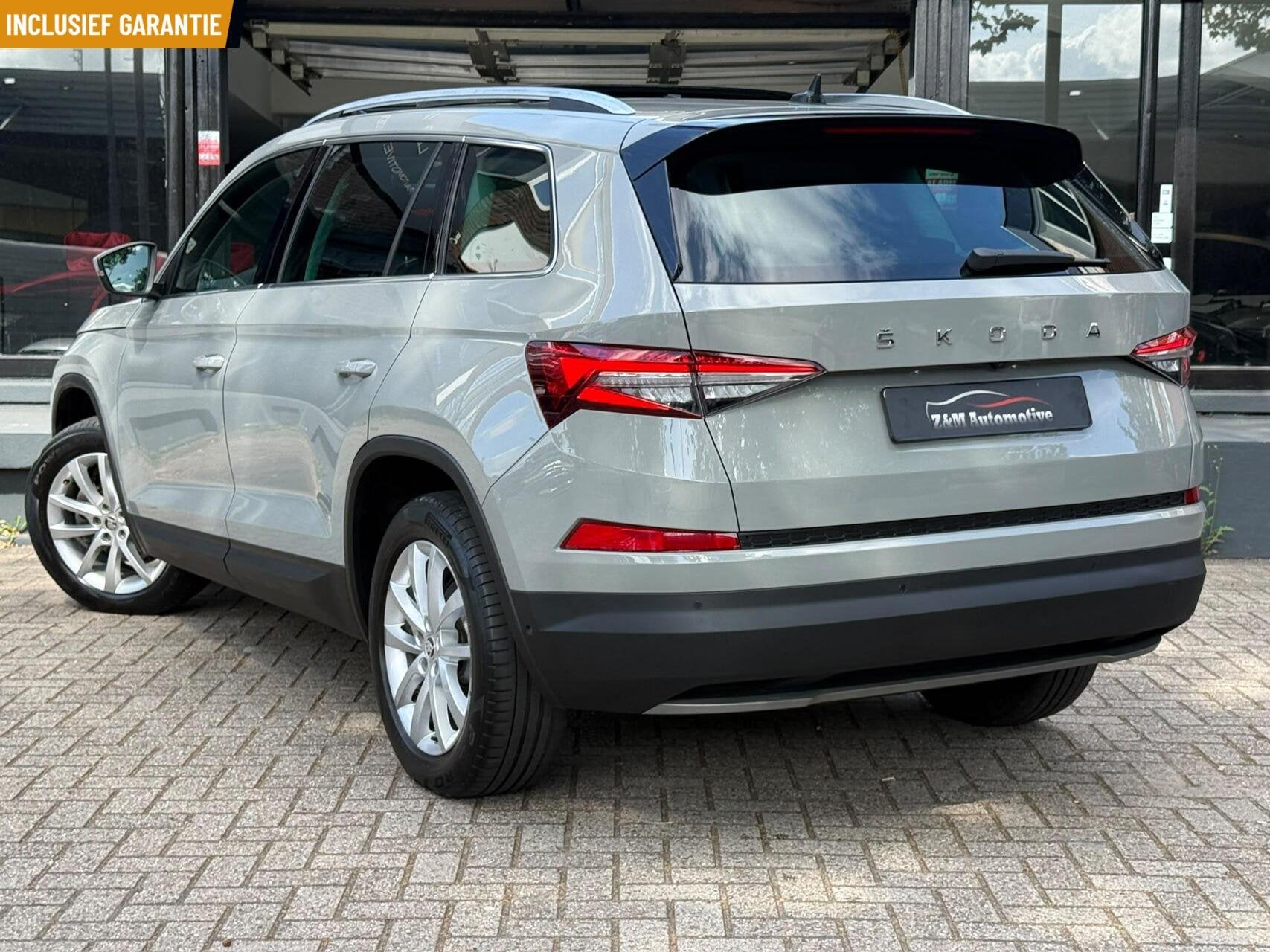 Skoda Kodiaq 1.5 TSI 7 Pers Aut*Pano*Matrix*Keyless*Navi, 4 cilinders, 150 pk, 14 km/l, Bedrijf