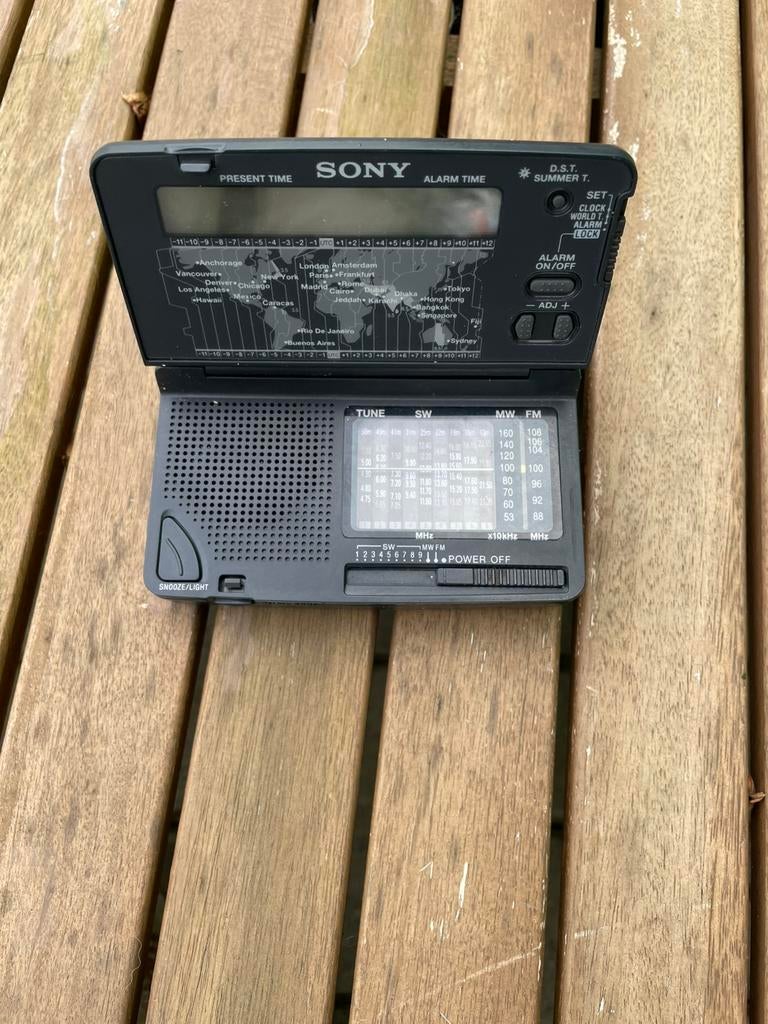 Sony world time receiver, Ophalen of Verzenden, Zo goed als nieuw, Sony