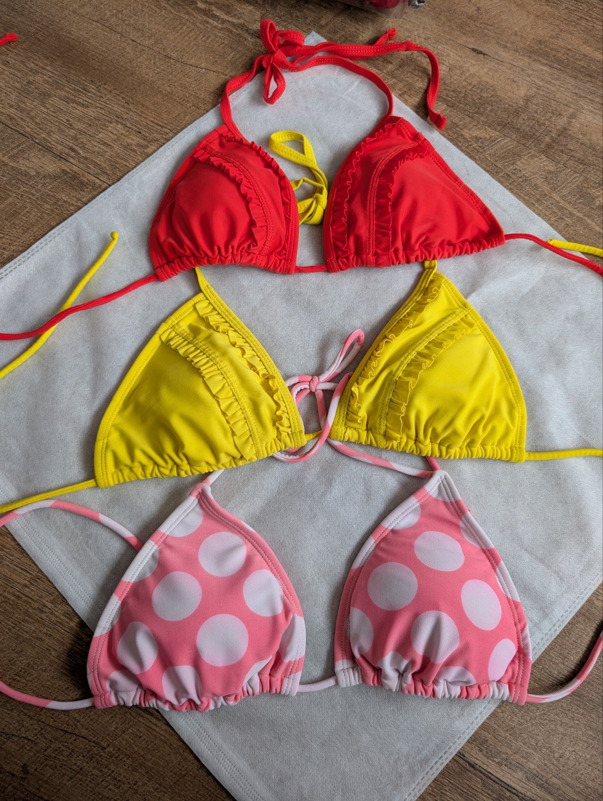 Bikini bh set - Zwart, Rood, Geel, Roze met stippen, Zwart, Ophalen of Verzenden, Bikini, Onbekend