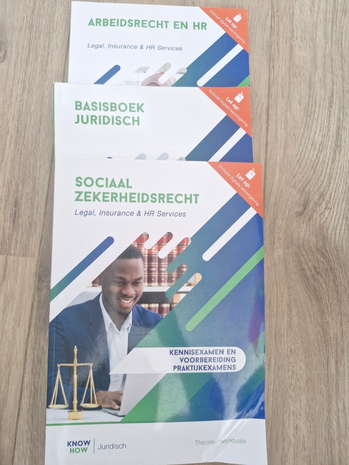 Juridisch: Basisboek, Arbeidsrecht en Sociaal Zekerhe, Boeken, Studieboeken en Cursussen, Ophalen of Verzenden, Zo goed als nieuw