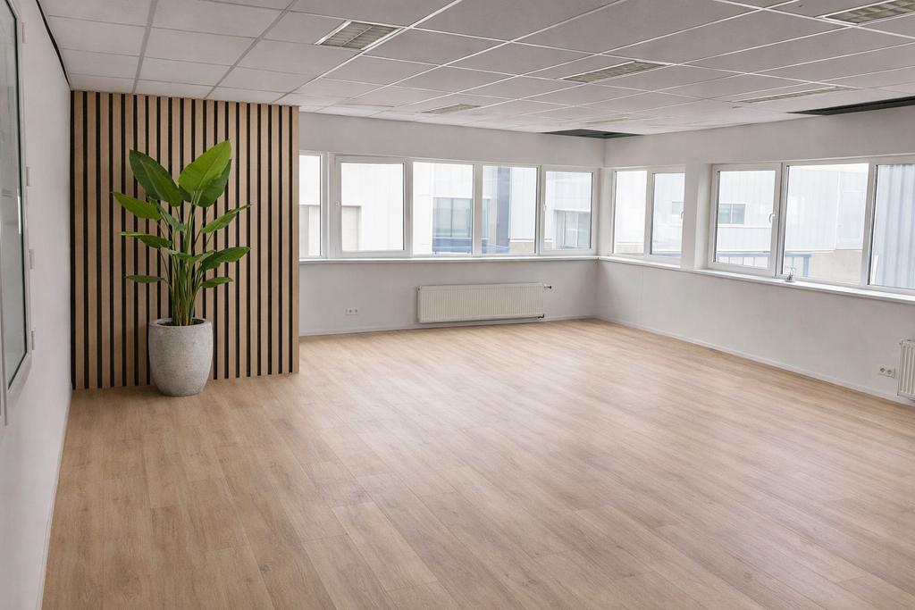 Nette  kantoorruimte / bedrijfsruimte  73 m2 met kantine, Zakelijke goederen, Bedrijfs Onroerend goed, 73 m², Koop, Bedrijfsruimte