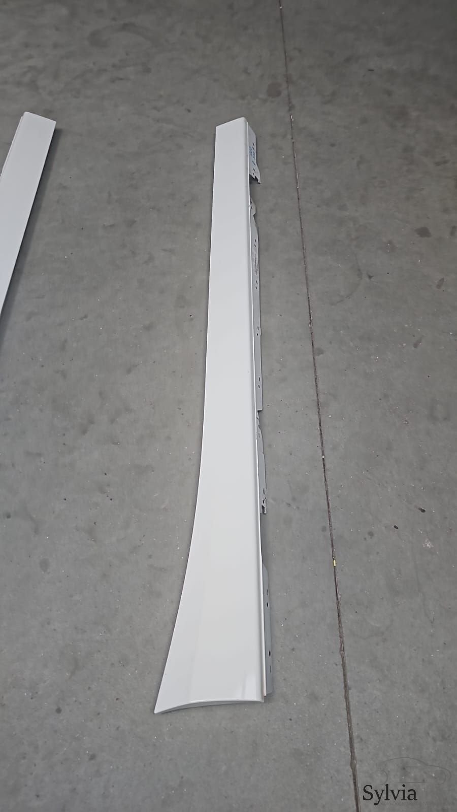 Sideskirts zijskirts dorpellijst rechts BMW 3 serie F20 +LCi, Gebruikt, -, -, Ophalen of Verzenden