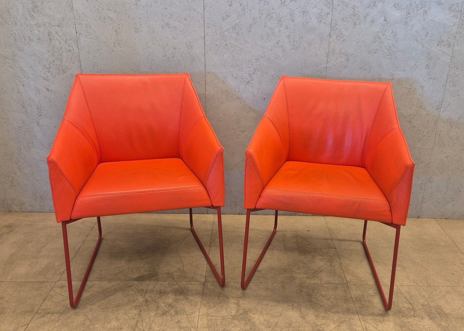 Leolux Mara Design Eetkamerstoelen Rood Leer, Ophalen, Leolux, Zo goed als nieuw, Vier