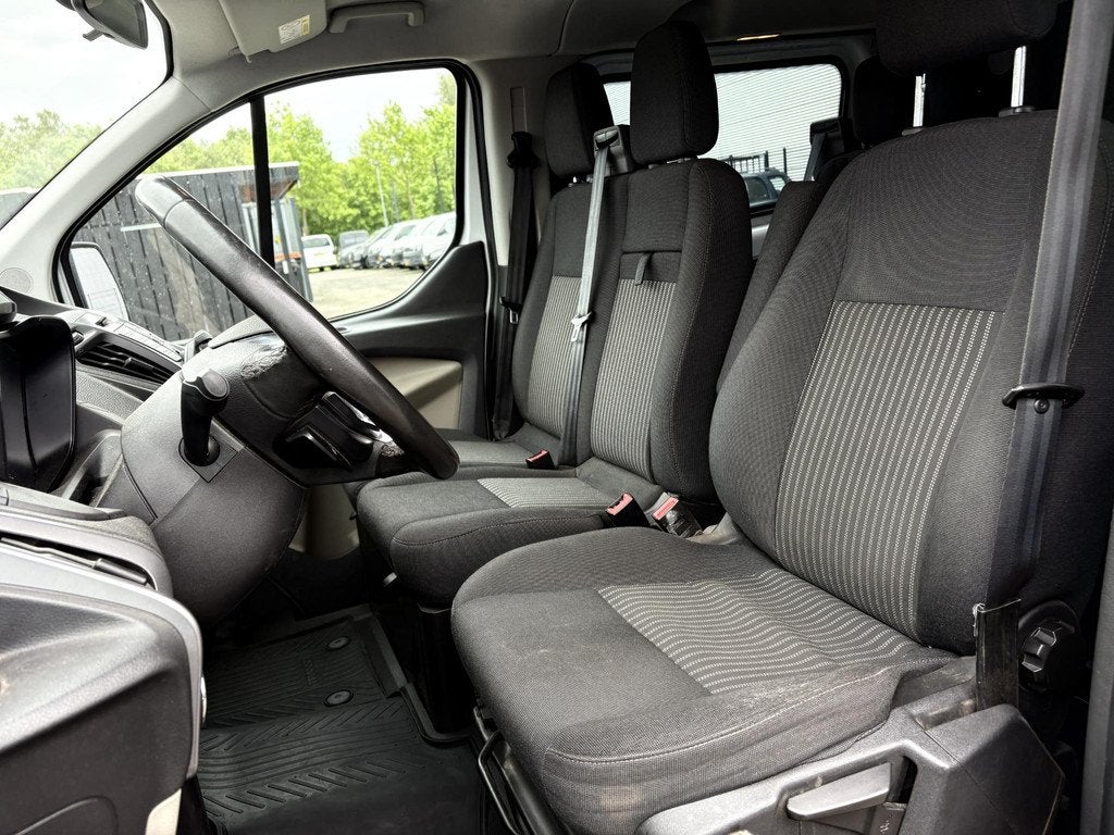 Ford Transit Custom 340 2.0 TDCI L2H1 Ambiente DC | DAKDRAGE, Auto's, Bestelauto's, Voorwielaandrijving, Euro 6, 4 cilinders, Start-stop-systeem