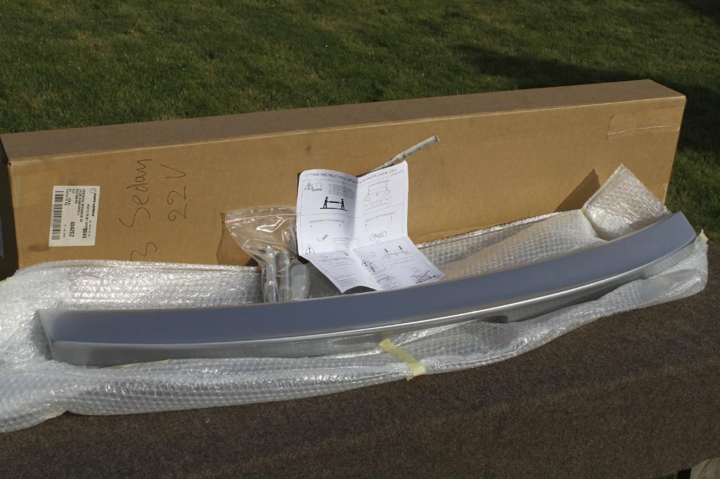 Nieuwe achterspoiler mazda 3 sedan zilver, Auto diversen, Tuning en Styling, Ophalen