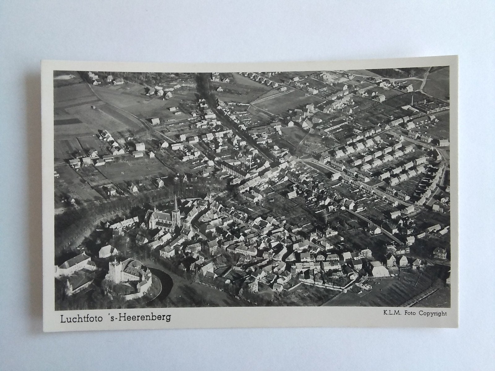 Ansichtkaart 's-Heerenberg KLM Luchtfoto, Verzamelen, Ansichtkaarten | Nederland, Verzenden, 1940 tot 1960, Noord-Holland