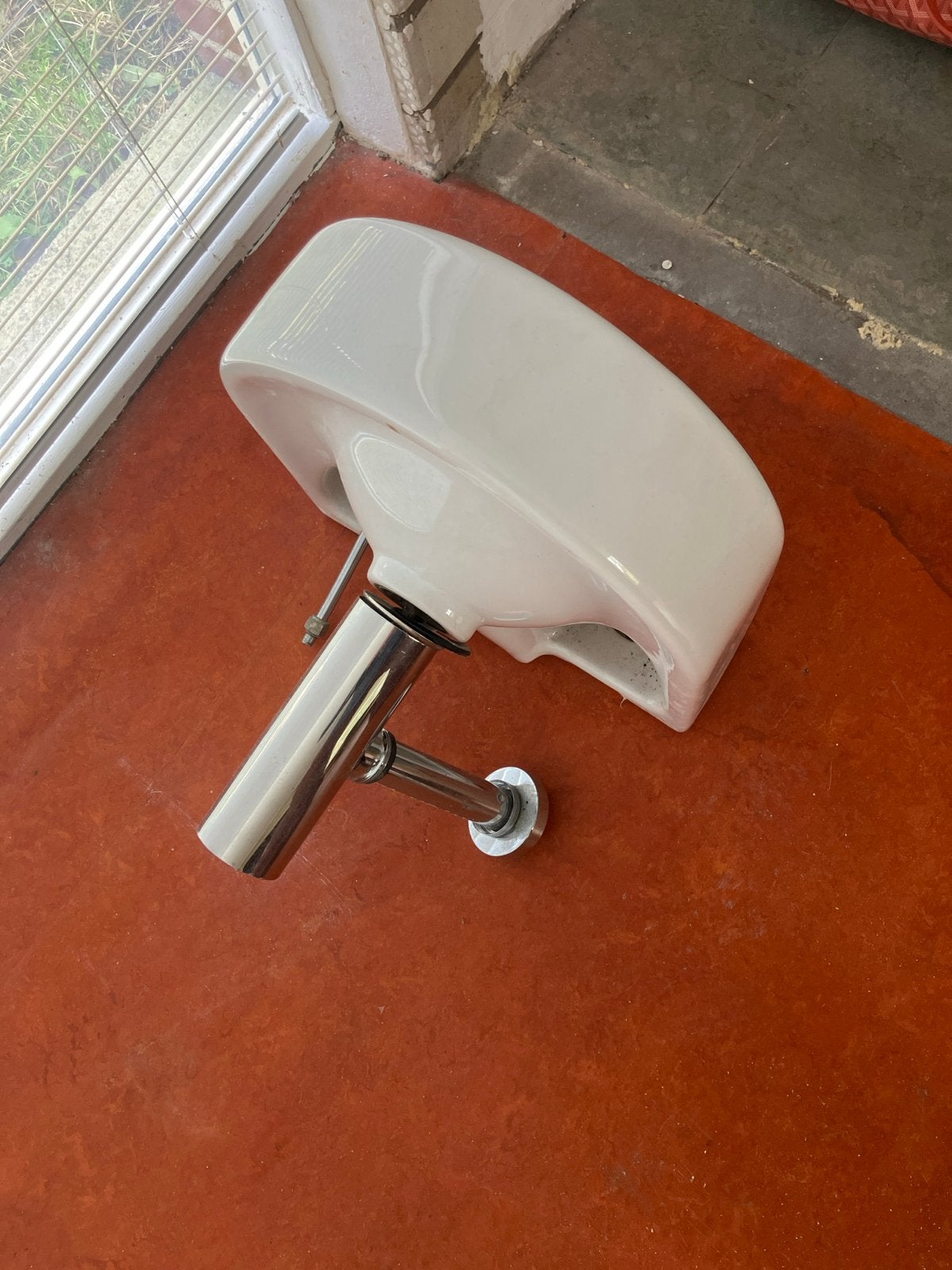 Vola kraan met wasbakje voor toilet - koud water, Ophalen, Gebruikt, Chroom, Kraan