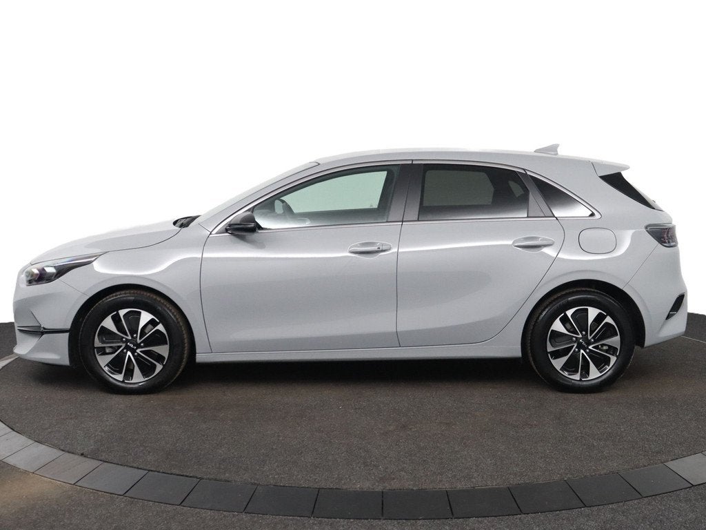 Kia Ceed 1.0 T-GDi MHEV Design Edition Automaat - Adaptive C, 1272 kg, Stof, Met garantie (alle), Origineel Nederlands