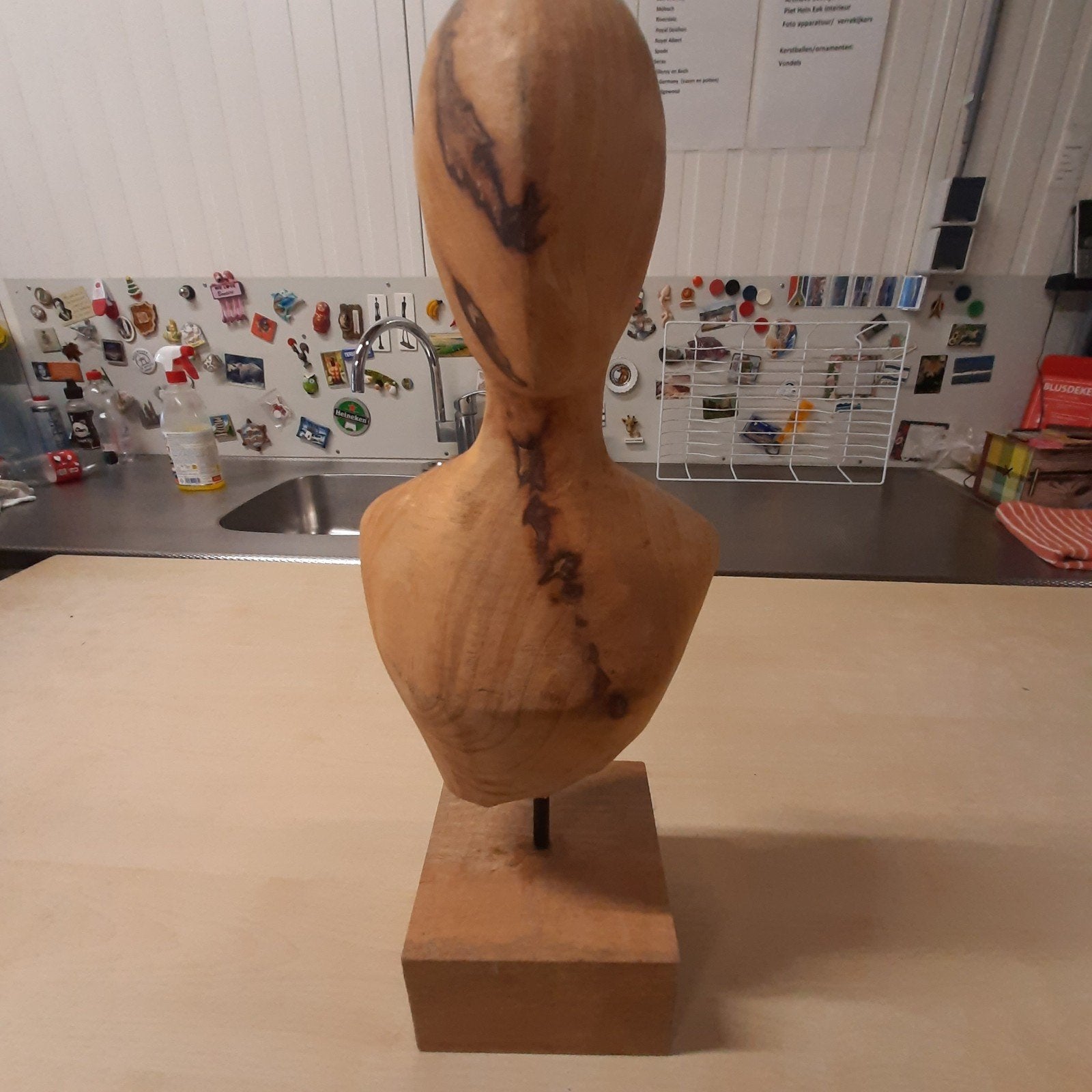 Houten Buste op Sokkel - Abstracte Kunst, Antiek en Kunst, Buste, Ophalen of Verzenden, 20 - 50 cm, Bruin