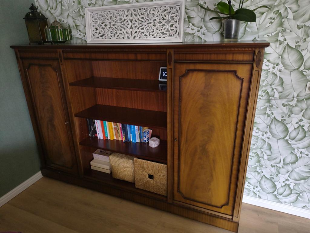 Klassieke houten boekenkast/dressoir met deuren en planken, Ophalen, 200 cm of meer, 25 tot 50 cm, Overige houtsoorten