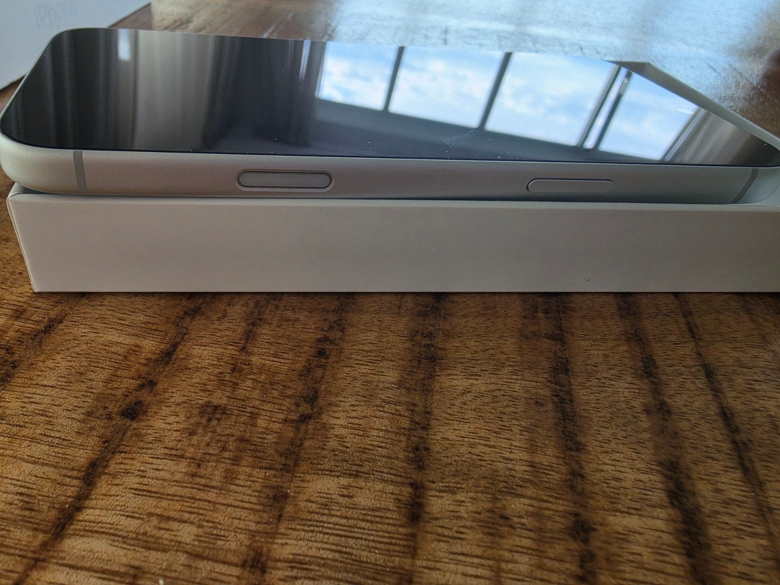 Foto 6 van Nieuwe iPhone 17 Pro Max 256GB Zilver, 3 maanden gebruik