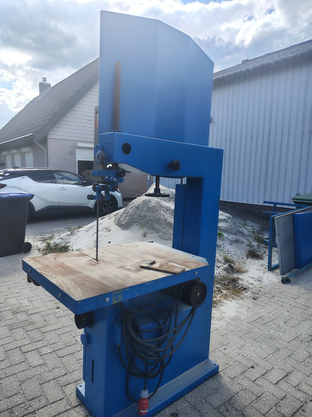 Grote Lintzaag met afzuiging zaagmachine zaag machine 380V, Ophalen, Gebruikt, 70 mm of meer, Lintzaag