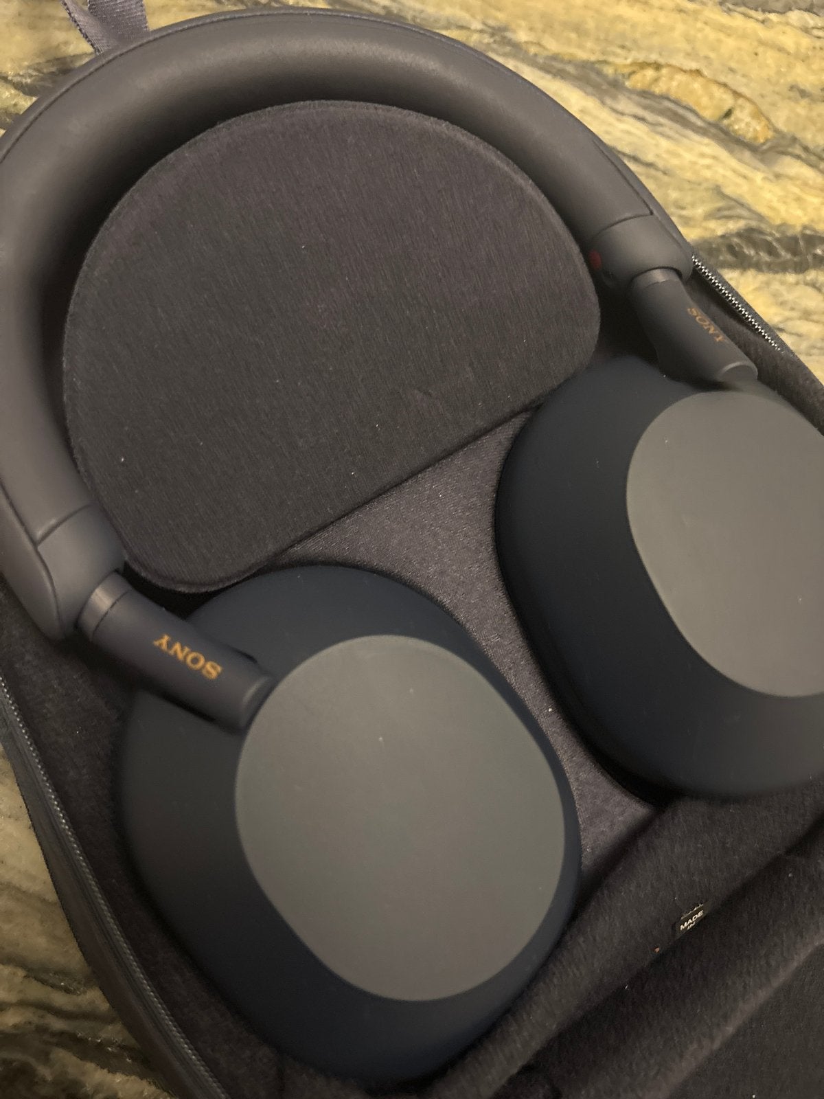 Sony koptelefoon ! Bieden’, Ophalen of Verzenden, Zo goed als nieuw, Sony, Draagtas/etui
