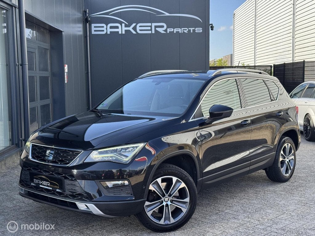 Seat Ateca 1.0 EcoTSI Style ~ Led ~ Navi ~ Camera ~, Voorwielaandrijving, Gebruikt, Euro 6, Zwart