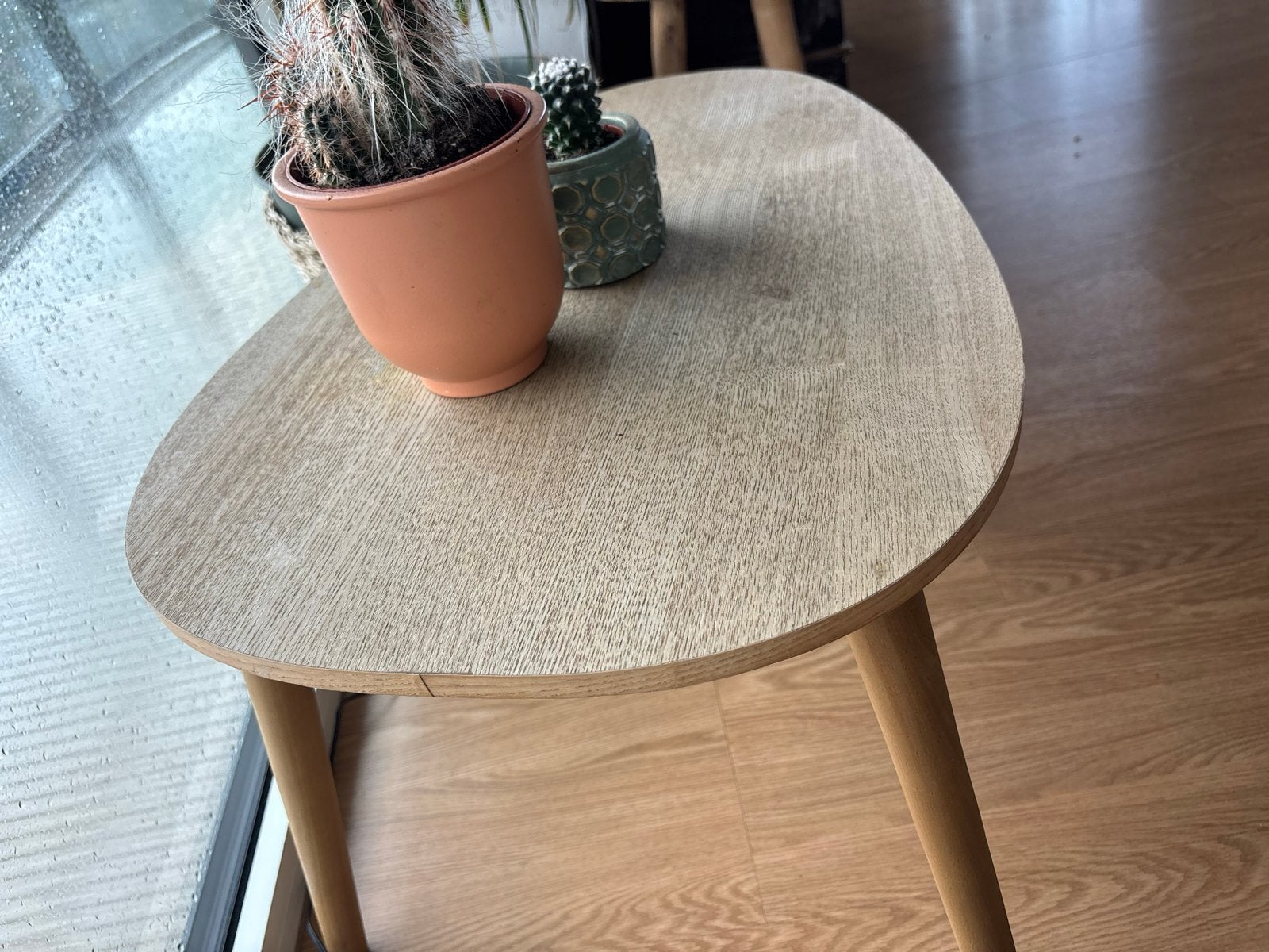 Ronde bijzettafel Xenos lichtbruin, Ophalen, Gebruikt, Rond, Overige houtsoorten