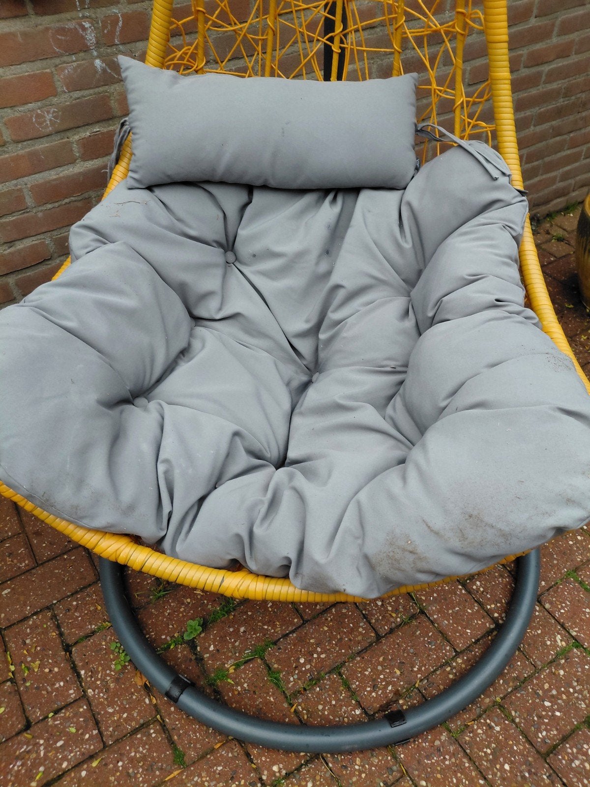 Mooie hangstoel van intratuin, Ophalen, Zo goed als nieuw