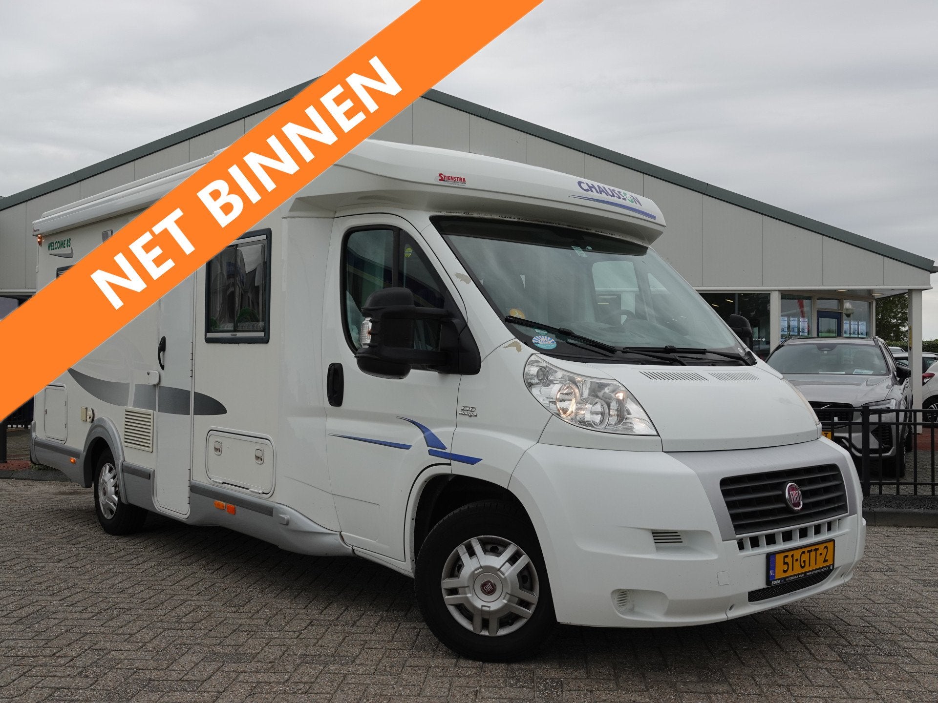 Chausson WELCOME 85 2.3 JTD 130PK FRANS BED | WC-DOUCHE | RU, Ringverwarming, Van Camminghaweg 38
8822WD  ARUM, NL, Tot en met 2