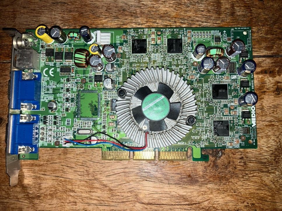ATI Radeon 9800 Pro 128MB AGP Videokaart, Computers en Software, Videokaarten, Gebruikt, AMD, Overige soorten, VGA