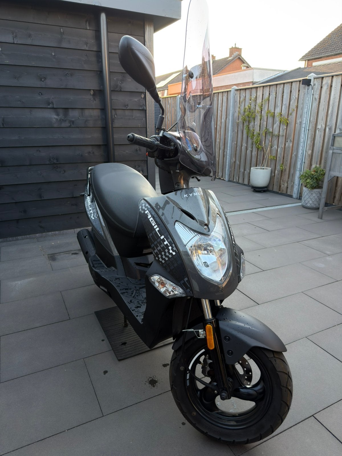 Kymco agility 50, Fietsen en Brommers, Scooters | Kymco, Ophalen, Zo goed als nieuw, Agility, Benzine