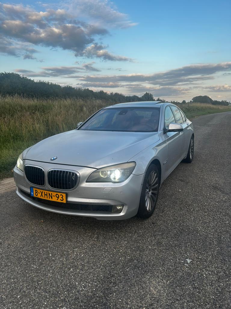 BMW F01 750i 2009 XDRIVE OPEN DAK | CAMERA | NV | ACC | FULL, 2005 kg, 4395 cc, Particulier, Sedan