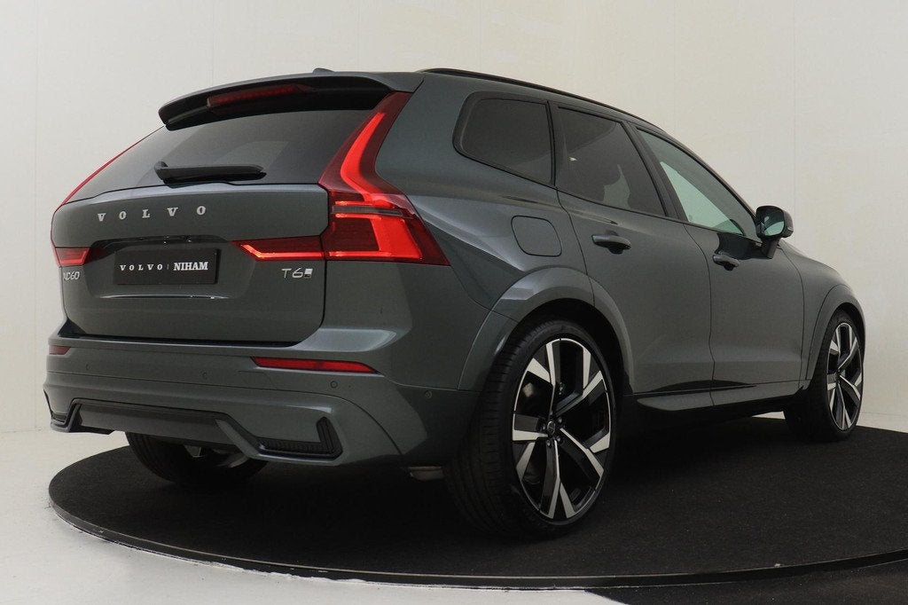 Volvo XC60 II T6 PLUG-IN HYBRID AWD ULTRA EXECUTIVE ED. DARK, Auto's, Volvo, Automaat, 12 maanden, Euro 6, 180 min