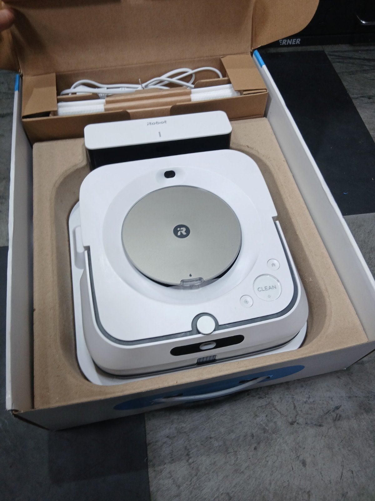 Robot braava jet (klein defect), Ophalen of Verzenden