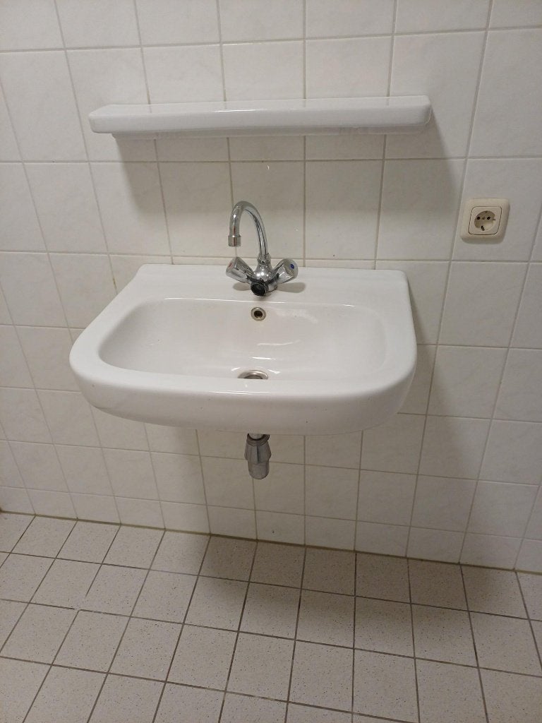 wastafel, opbouwkraan en planchet, Doe-het-zelf en Verbouw, Sanitair, Ophalen, Zo goed als nieuw, Steen, Wastafel