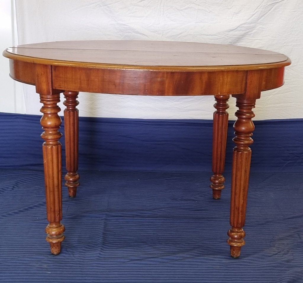 Antieke Victoriaanse eettafel uitschuifbaar, Huis en Inrichting, Gebruikt, Victoriaans, Ophalen of Verzenden, Vijf personen of meer
