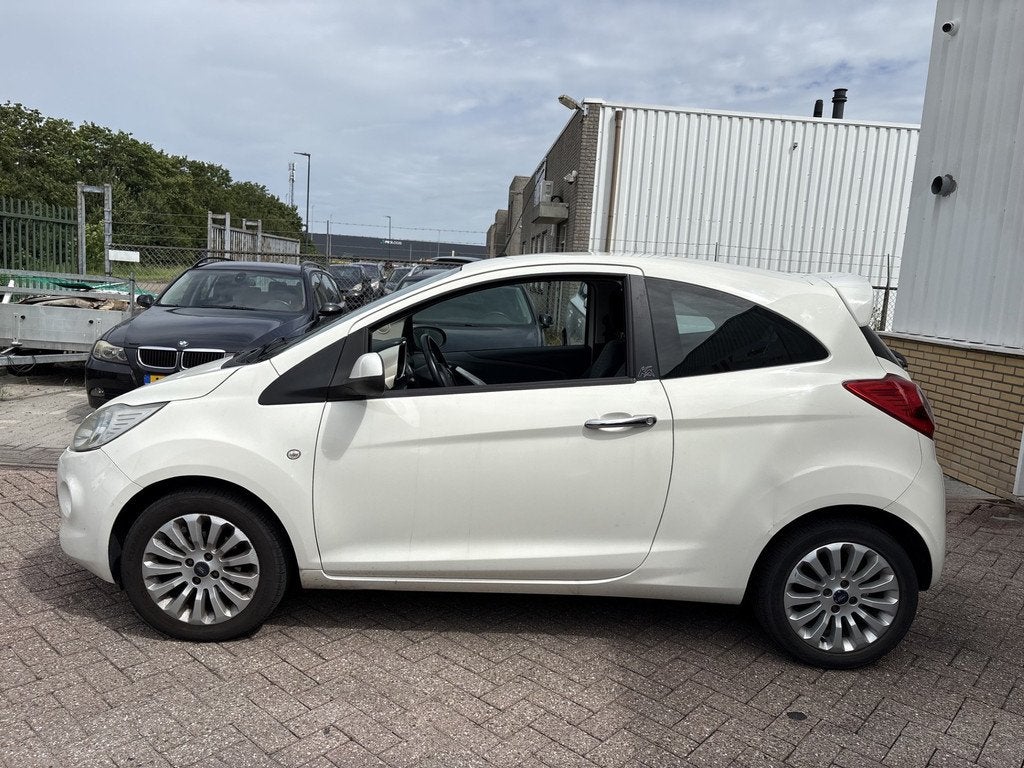 Ford Ka 1.2 Titanium AIRCO, Auto's, Ford, Stof, Gebruikt, 4 cilinders, 4 stoelen