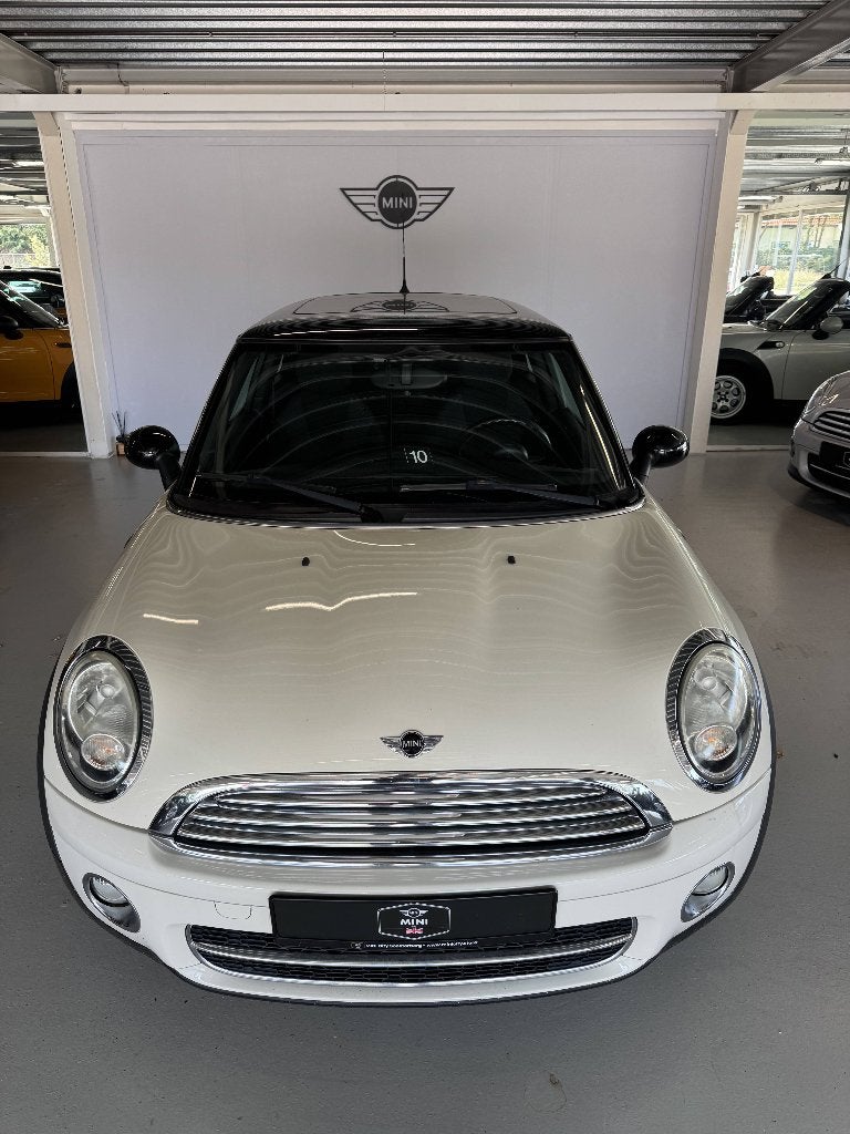 Mini 1.6 16V Cooper 2010 Beige ( 3 MAANDEN GARANTIE ), Voorwielaandrijving, Stof, Zwart, 4 cilinders