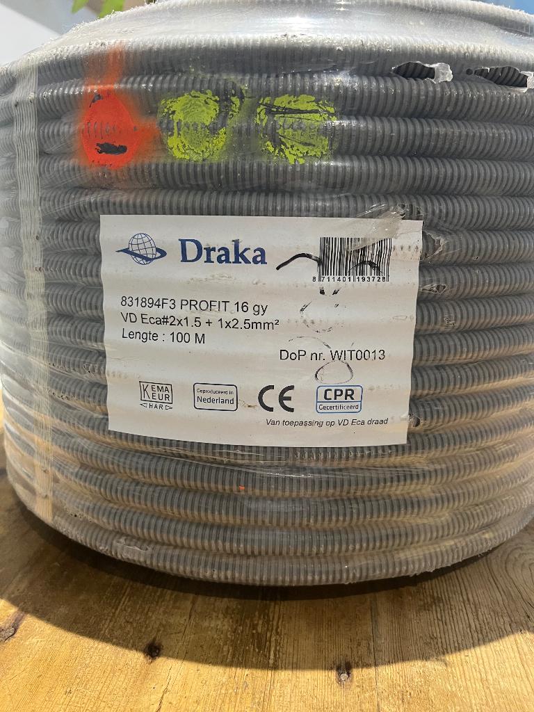 Draka voorbedrade flexbuis, Doe-het-zelf en Verbouw, Elektra en Kabels, Ophalen, Nieuw, Kabel of Snoer