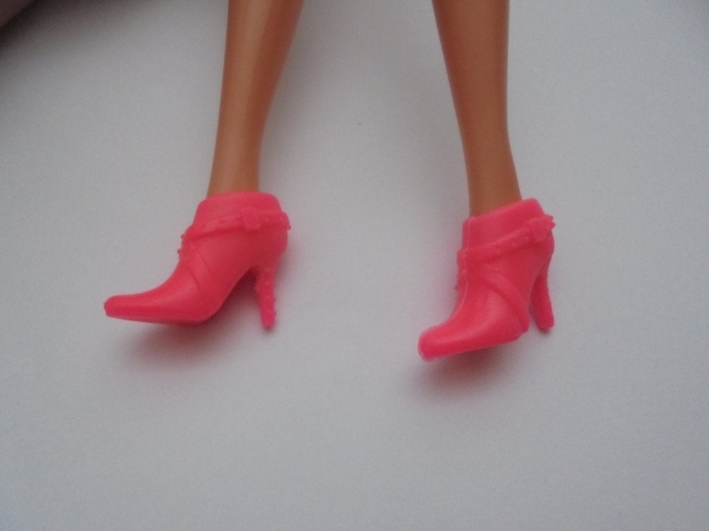 barbie lage laarzen roze nieuw, Kinderen en Baby's, Ophalen of Verzenden, Nieuw, Barbie