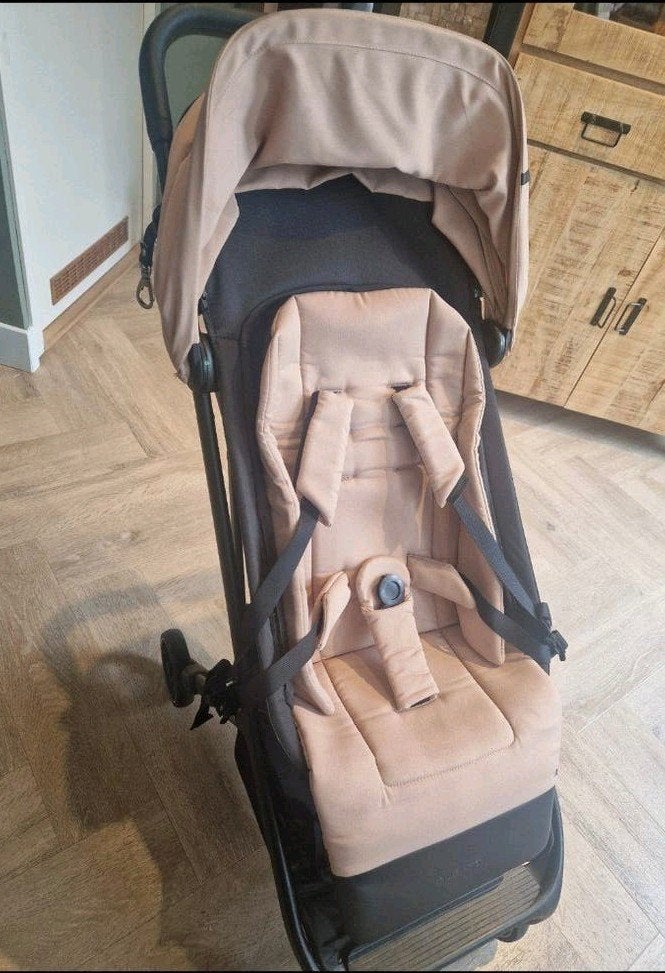 Dubatti Buggy - Handbagage formaat, soepel en makkelijk, Ophalen