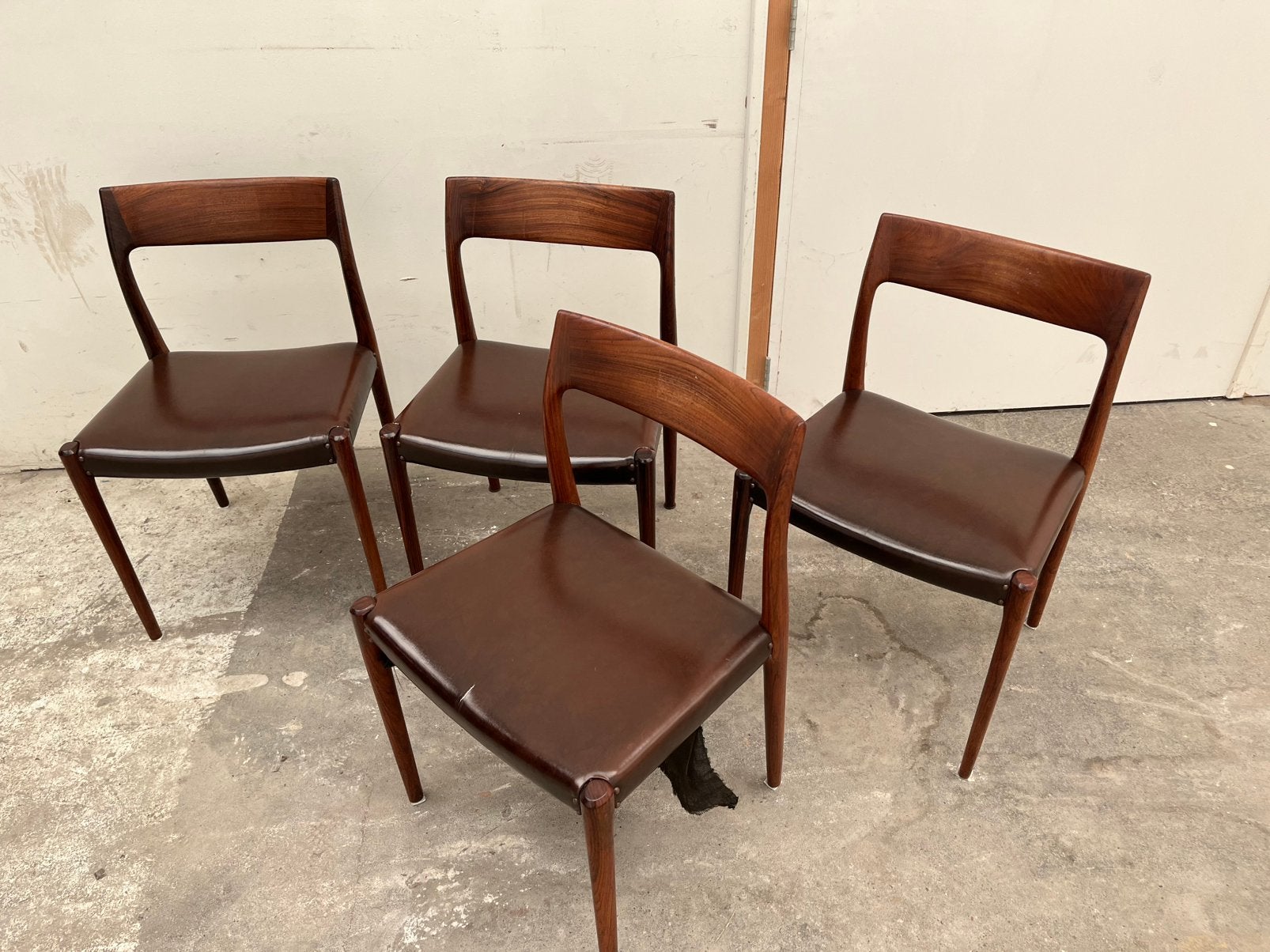 4 Niels Otto Moller stoelen nr 77 teak vintage deens design, Gebruikt, Bruin, Ophalen of Verzenden, Vier